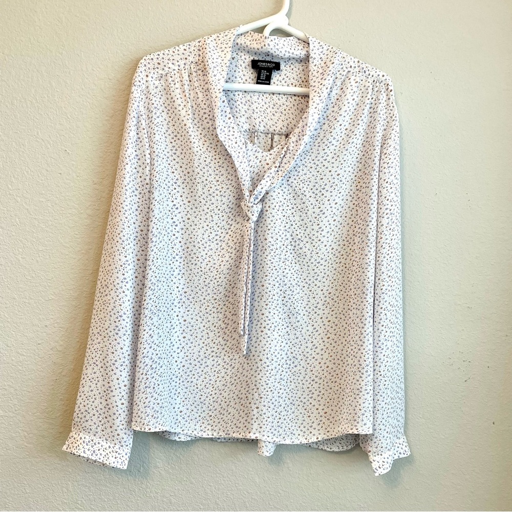 Jones New York Blouse (Never Worn)